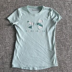 Under Armour girls shirt